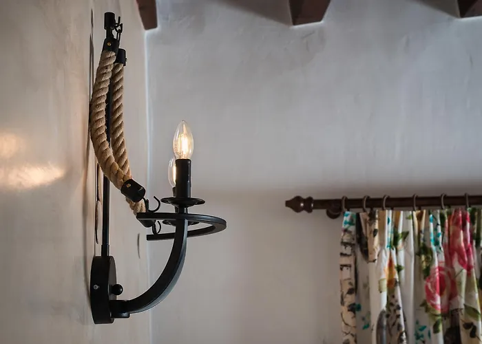 Dream Art Pensionat 4*