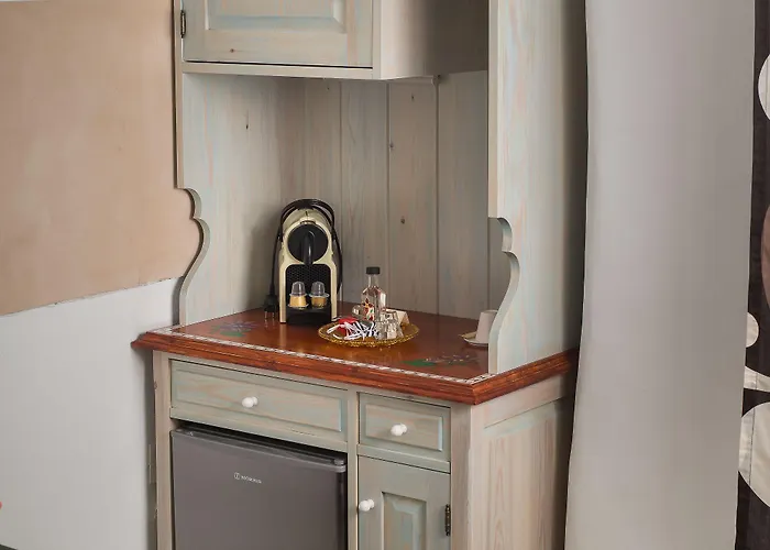 Dream Art Studios 4*