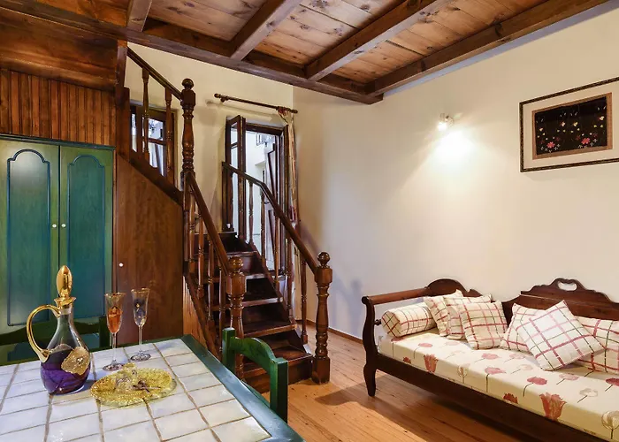 Dream Art Studios 4*