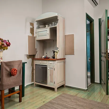 Dream Art Studios 4*